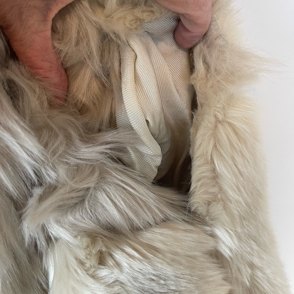 Stella McCartney Fur Free Fur FW18 Vest - Picture 6 of 10